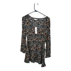 NWT Glamorous Petite Skater Dress With Fluted Sleeves Paisley Boho size 8